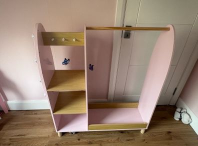 Wooden Dress Up Rack