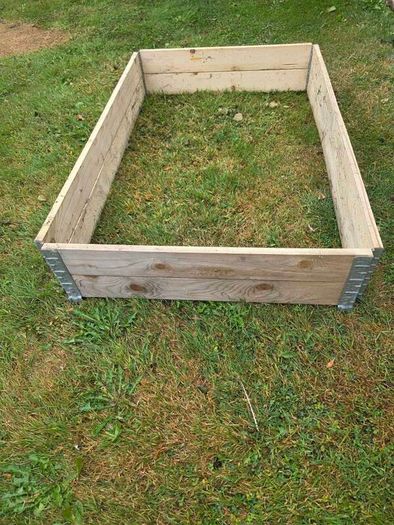 Wooden Raised Bed Planters. 2 Sizes Available