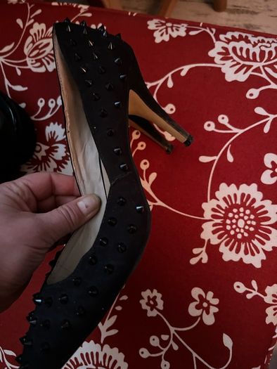 studded heel