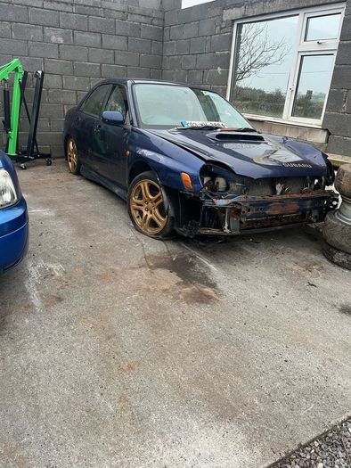 subaru impreza breaking
