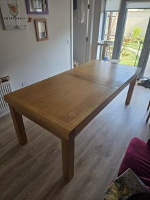 Large Oak Extending Dining Table