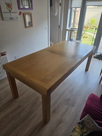 Large Oak Extending Dining Table
