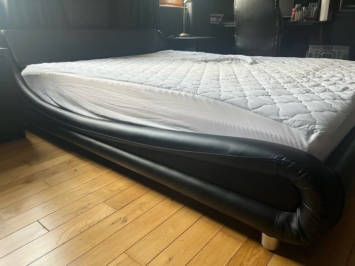 king bed frame