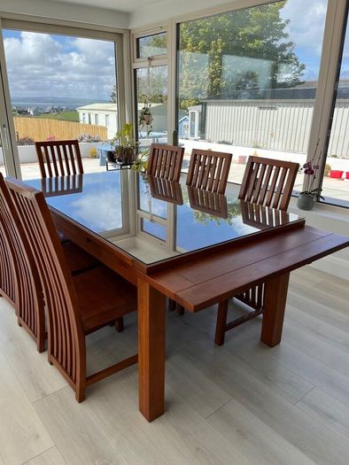 Solid Oak Table & Chairs