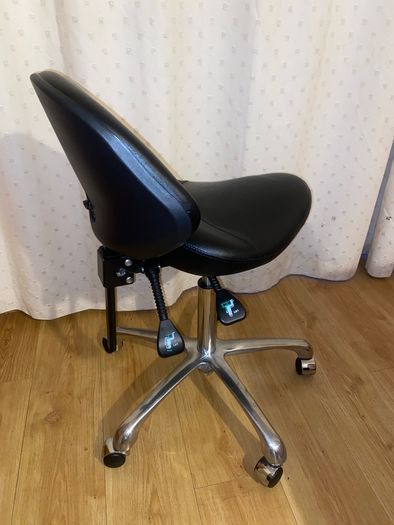Saddle Chair