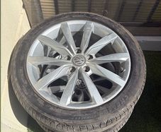 VW Golf OEM Alloys and Tyres