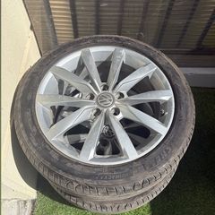 VW Golf OEM Alloys and Tyres