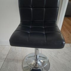 2 x Bar Stools