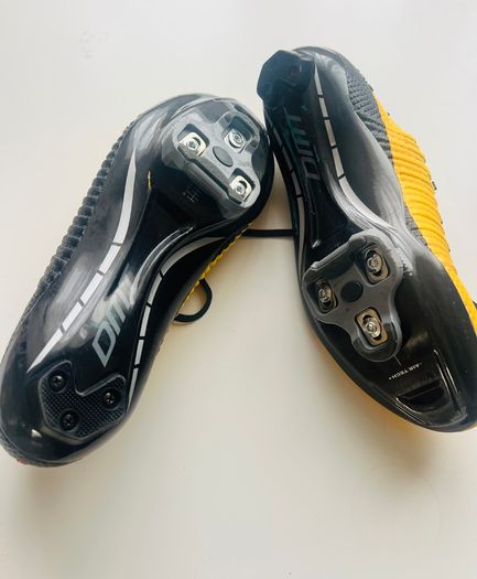 DMT KR-TDF Cycling Shoes With Full Carbon Sole
