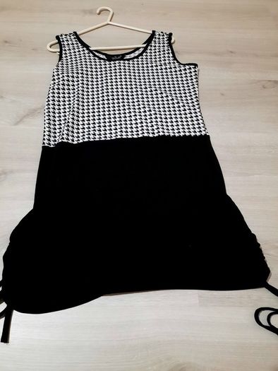 brand new dress size M