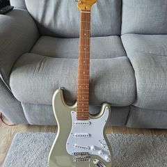 Electric Guitar