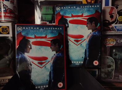 Batman V Superman - Dawn of Justice ! DVD with Slipcase ! 2016 ! DC ! Marvel !