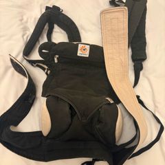 Ergo baby carrier
