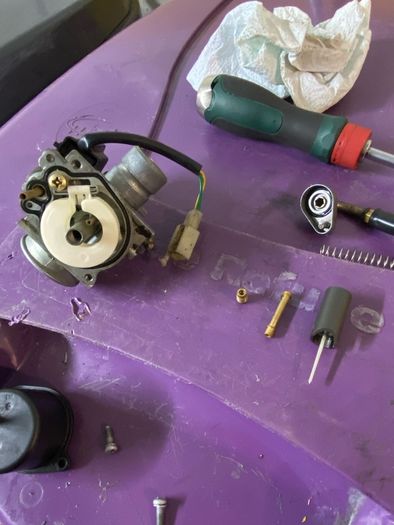 Yamaha aerox oem DELLORTO 12mm carburater