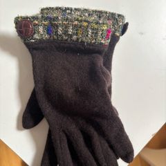 Irish made wool gloves