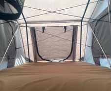 Venture roof tent