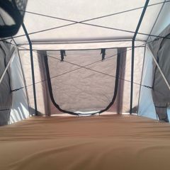 Venture roof tent