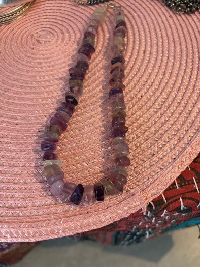 jewellery Amathyst neck item