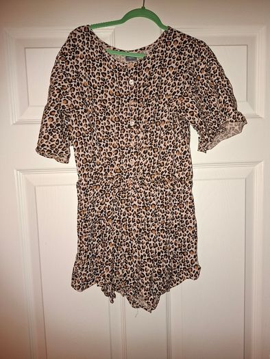 Bundle of girls playsuits, size 9-10 yo