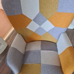 Accent chair