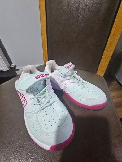 kids trainers