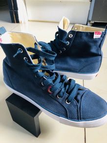 Levi's Hi Top Trainers - Navy Blue New