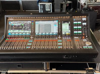 Yamaha Dm7 Incl. Dm7 Ex, Ctl-dm7, Rio 3224 D2 Dm7