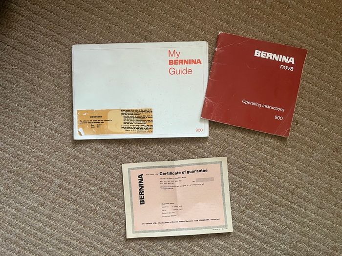 Electric 70s Bernina sewing machine prestine