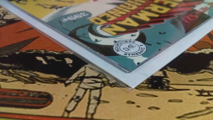 Superman Unchained #6 ! VERY RARE ! Limited 1 for 75 !  Michael Cho 75th Anniversary Golden Age Variant Cover ! 2013 ! by DC Comics !