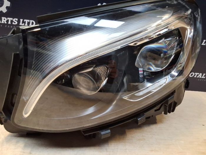 Mercedes-benz glc 2016-19 headlight