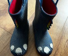 Boys wellies