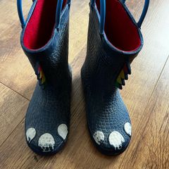 Boys wellies