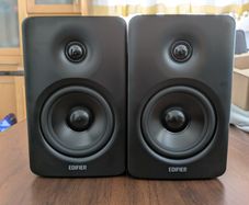 Edifier M90 Compact Bookshelf Speakers New