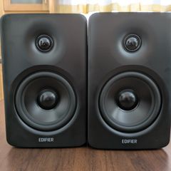 Edifier M90 Compact Bookshelf Speakers New