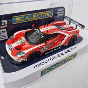 Scalextric Ford GT GTE #67 Slot Car ( C4213 supercar Gt endurance touring Le Mans )