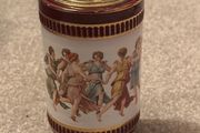 vintage Colibri Florentine ceramic table lighter