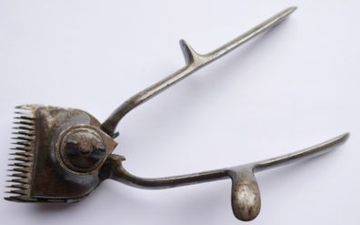 Functioning Antique Hair Clippers - Coates Clipper Borman and Sons LEOPOLD