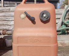 outboard motor fuel tank