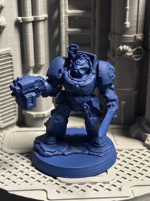 WH40K Sci Fi Space Destroyer Miniature (Terminator Sergeant w/power sword)
