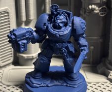 WH40K Sci Fi Space Destroyer Miniature (Terminator Sergeant w/power sword)