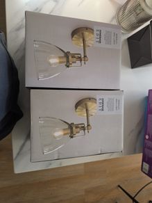 wall light