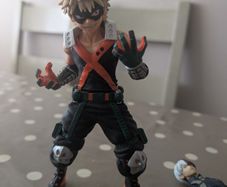 My Hero Academia figures - 2 figure bundle