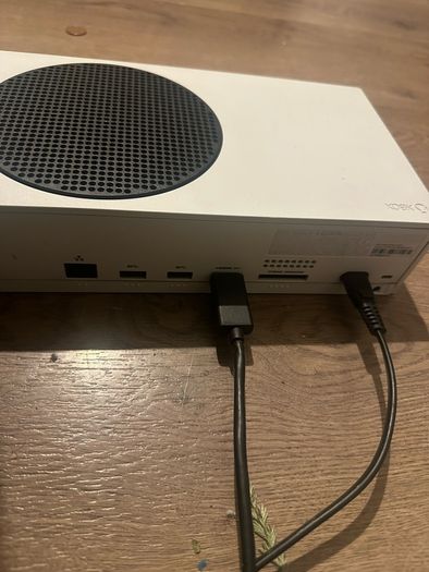 Xbox Series S 512GB - Complete Setup (Controller & All Cables)