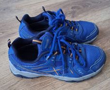 Kids shoes tracking boots sneakers Regatta waterproof boys like new size EU 36