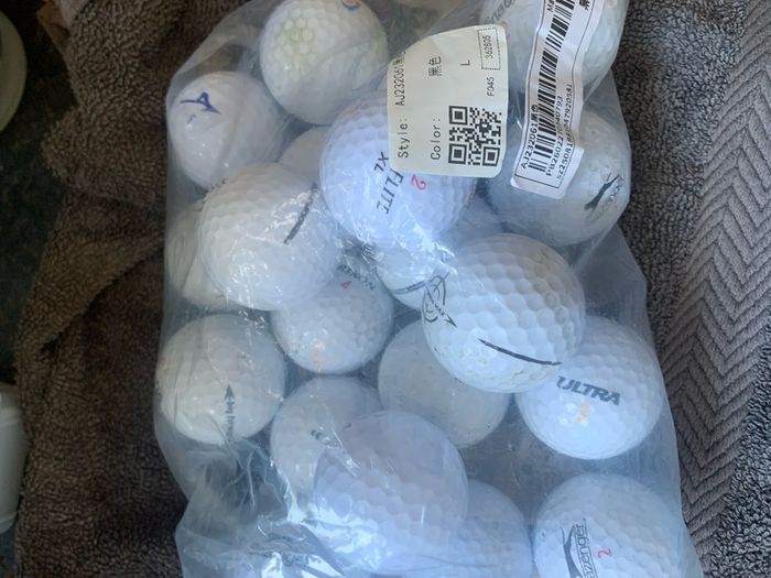 20 Mixed White golf balls
