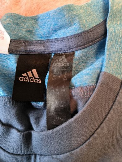 Adidas T-shirt