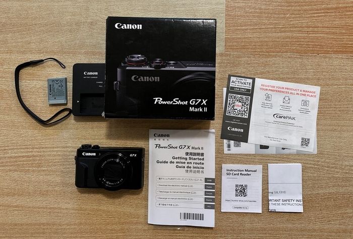 Canon G7X Mark II