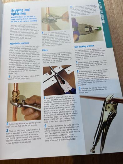Reader's Digest Complete DIY Manual