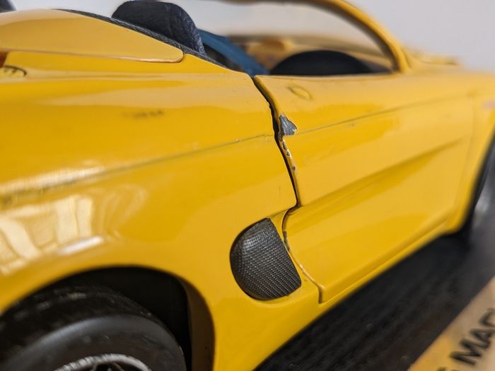 Maisto Mustang Mach III Yellow Model Car