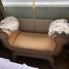 chaise longue